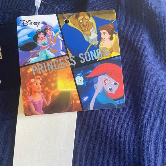 Aladdin & Jasmine Embroidered Disney T-Shirt RARE! - Picture 3 of 6